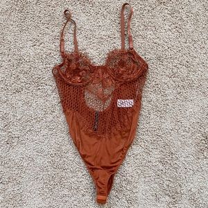 FashionNova Bodysuit